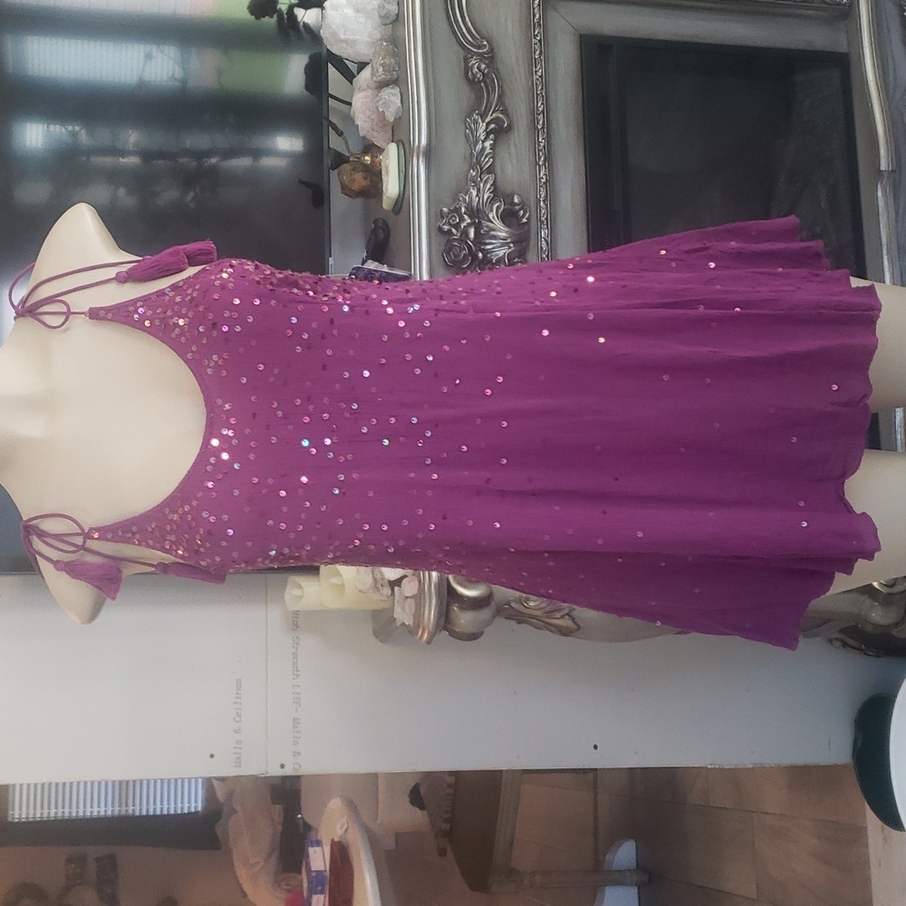 Free people mini dress sz sm but can fit med as well also have in black